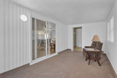 140 NE Pinelake Village Boulevard, Jensen Beach FL - photo 19 of 59