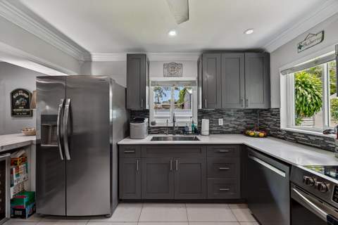 3220 SW 16th Court, Fort Lauderdale FL - photo 8 of 50