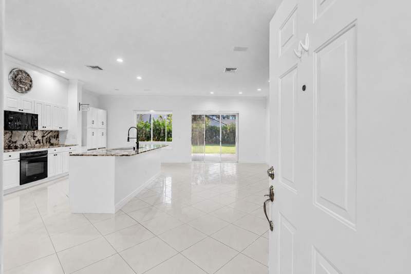 3 bedroom Villa at 8914 Brittany Lakes Drive, Aberdeen 17, Boynton Beach — photo 5