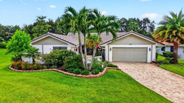 6928 Villas Drive