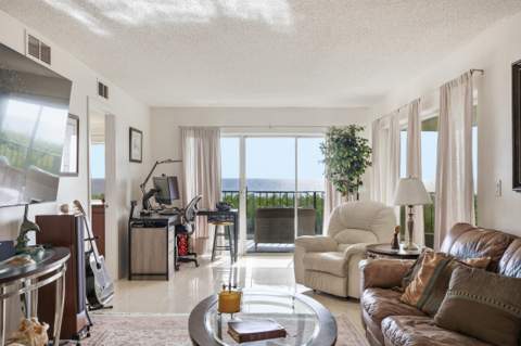 9400 S Ocean Drive #208, Jensen Beach FL - photo 13 of 36