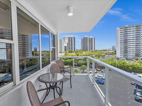 3300 NE 36th Street #516, Fort Lauderdale FL - photo 8 of 42