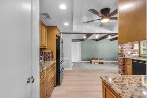 3671 NW 98th Terrace, Coral Springs FL - photo 13 of 48