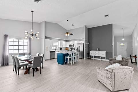 5256 Tiffany Anne Circle, West Palm Beach FL - photo 13 of 72