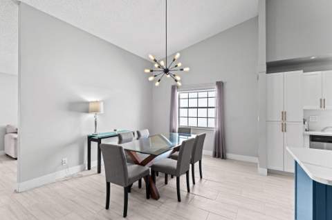5256 Tiffany Anne Circle, West Palm Beach FL - photo 15 of 72