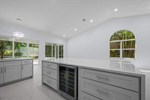 4521 Carlton Golf Drive, Lake Worth FL - photo 15 of 67