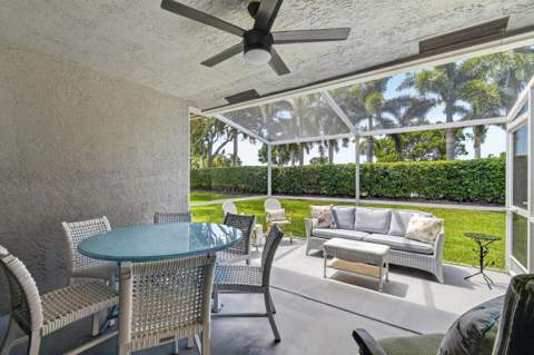 8402 Logia Circle, Boynton Beach FL - photo 19 of 27