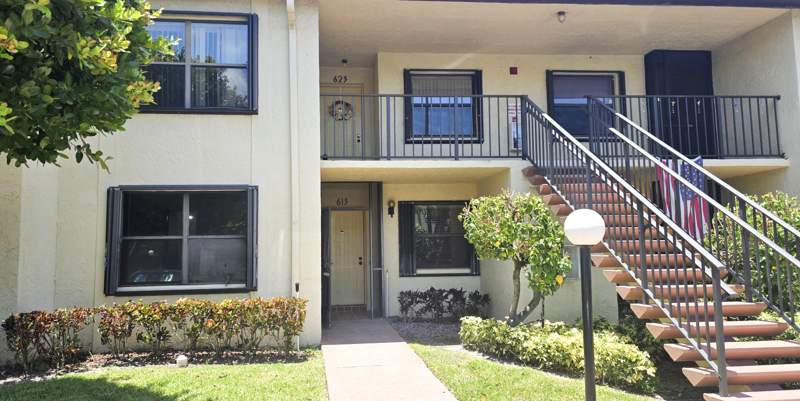 2 bedroom Condominium at 7843 Willow Spring Drive #613, Gardens Of Willow Bend II Cond, Lake Worth — photo 2