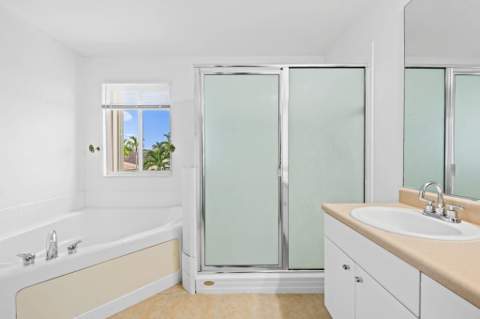 19389 SW 64th Street, Pembroke Pines FL - photo 24 of 47