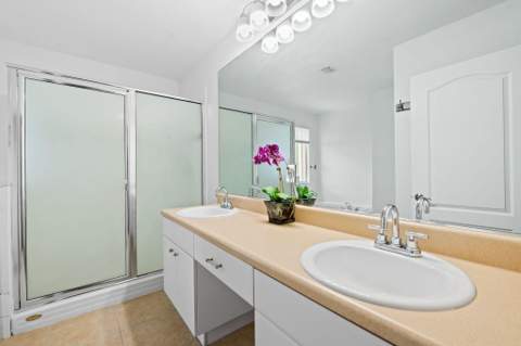 19389 SW 64th Street, Pembroke Pines FL - photo 23 of 47