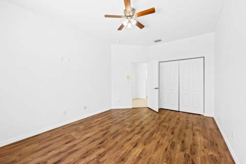 19389 SW 64th Street, Pembroke Pines FL - photo 11 of 47