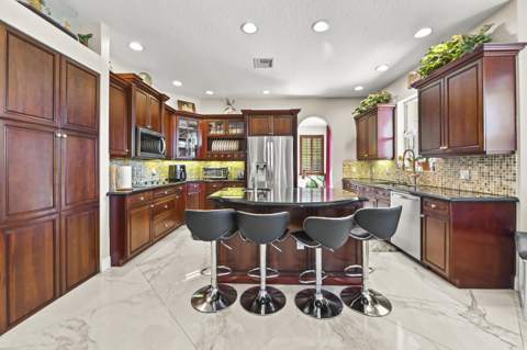 9133 Delemar Court, Wellington FL - photo 15 of 67