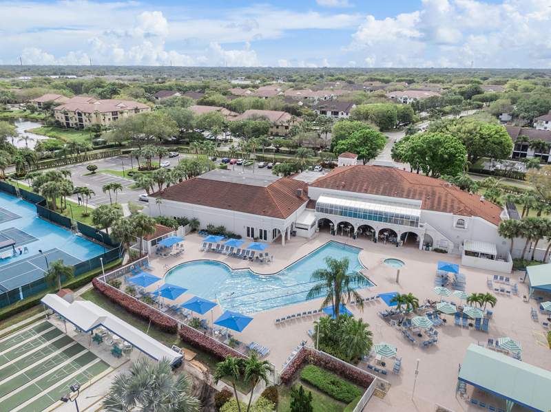 3 bedroom Condominium at 5226 Europa Drive #c, Carrara Village Condo, Boynton Beach — photo 2
