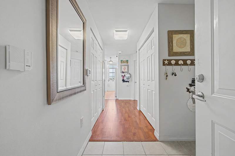 2 bedroom Condominium at 616 Clearwater Park Road #713, Montecito Palm Beach Condo, West Palm Beach — photo 3