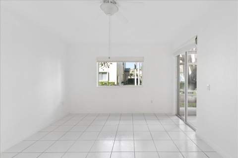 7937 Exeter Circle #102, Tamarac FL - photo 12 of 29