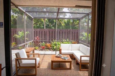 5267 Jog Lane, Delray Beach FL - photo 8 of 13