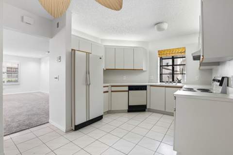 5226 Europa Drive #c, Boynton Beach FL - photo 23 of 37