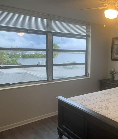 301 Croton Avenue #407, Lantana FL - photo 6 of 11