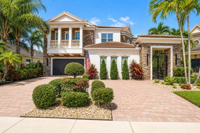 4 bedroom Single Family Residence at 8541 Butler Greenwood Drive, Diamond C Ranch Pod G, Royal Palm Beach — photo 2