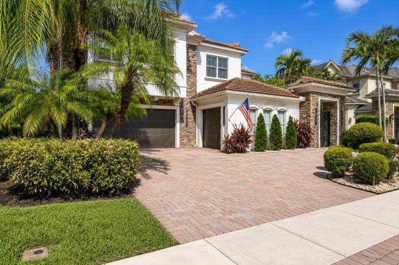 4 bedroom Single Family Residence at 8541 Butler Greenwood Drive, Diamond C Ranch Pod G, Royal Palm Beach — photo 3