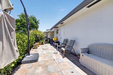 1180 S Drive Circle #A, Delray Beach FL - photo 18 of 23