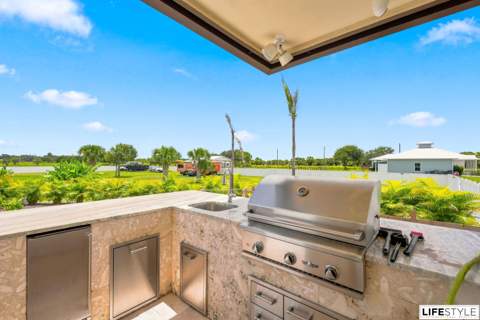2990 Johnston Road, Fort Pierce FL - photo 19 of 21