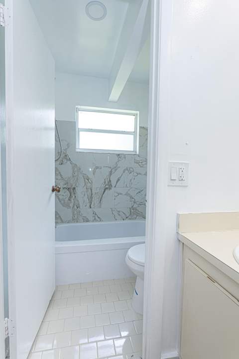 202 Sparrow Drive #1, Royal Palm Beach FL - photo 12 of 20