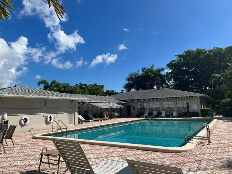 1 bedroom Condominium at 2760 SW 22nd Avenue #1710, Sabal Pine Condo, Delray Beach — photo 1