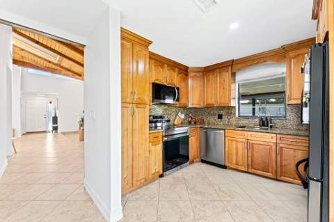 7811 Beechfern Circle #26, Tamarac FL - photo 13 of 63