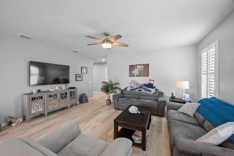 3 bedroom Single Family Residence at 3833 Lancove Way, Carriage Pointe Estates Replat, Fort Pierce — photo 3