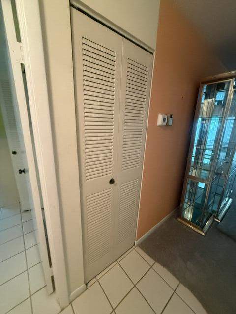 197 Lake Susan Lane, West Palm Beach FL - photo 7 of 24