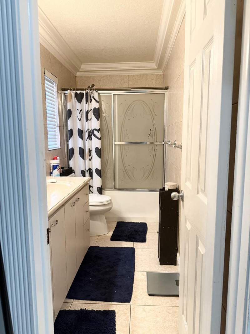 4 bedroom Single Family Residence at 6280 SW 4th Street, Kimberly Forest Sec 2, Margate — photo 2