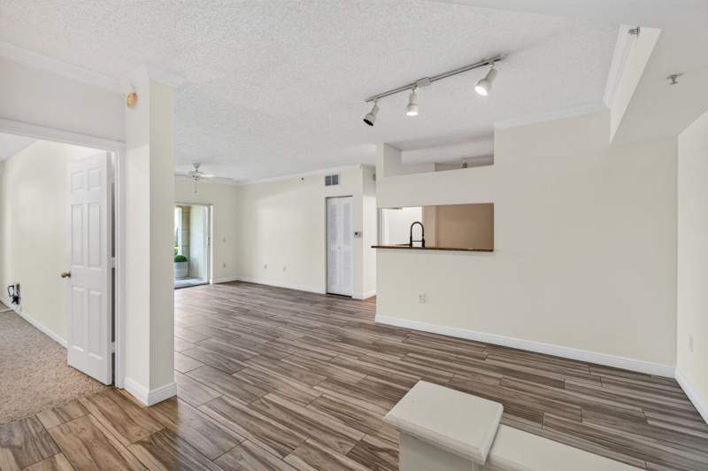 2 bedroom Condominium at 3110 Tuscany Way, Tuscany On The Intracoastal Condo, Boynton Beach — photo 4