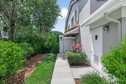 7027 Summer Tree Drive #201, Boynton Beach FL - photo 7 of 77