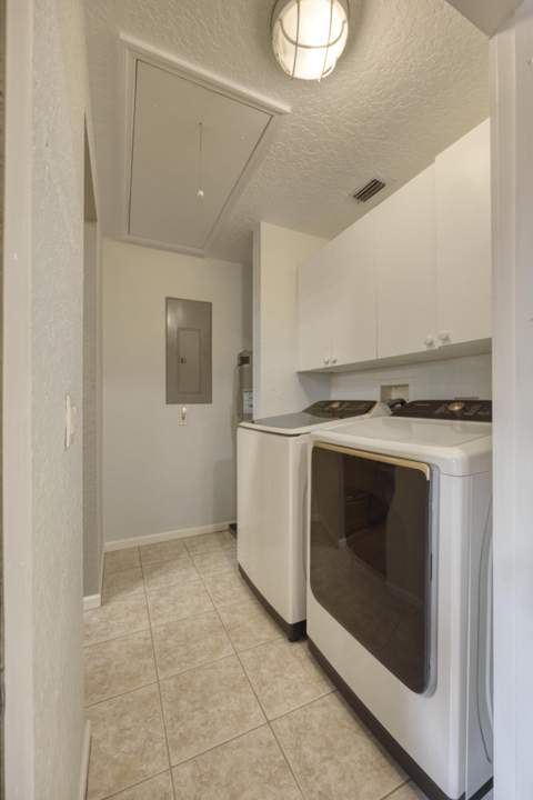 1672 Erie Terrace, Palm Springs FL - photo 22 of 37