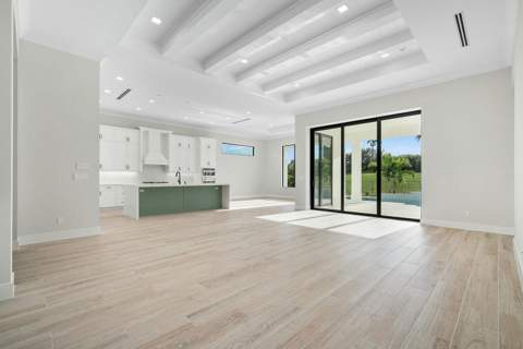 110 SE Via Verona, Port St. Lucie FL - photo 18 of 55