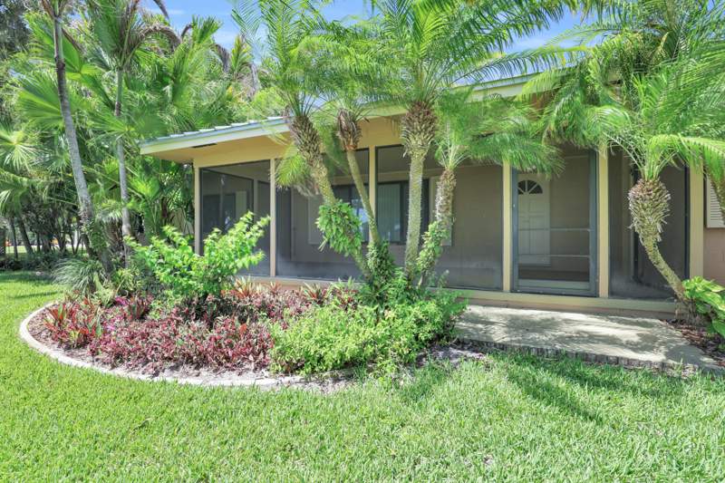2 bedroom Single Family Residence at 8609 S Indian River Drive, Hal S Thomas Resubdivision Of Lots , Fort Pierce — photo 3