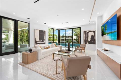 24 Fiesta Way, Fort Lauderdale FL - photo 14 of 86