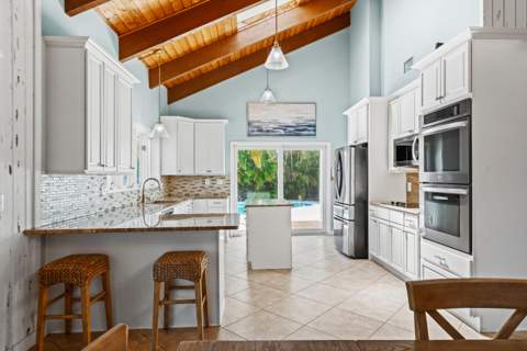 220 SW Willow Lake Trail, Stuart FL - photo 16 of 46