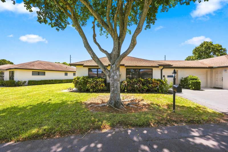 2 bedroom Villa at 4863 Dovewood Terrace, Greentree Villas Condo, Boynton Beach — photo 3
