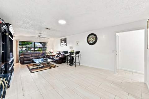4863 Dovewood Terrace, Boynton Beach FL - photo 9 of 42