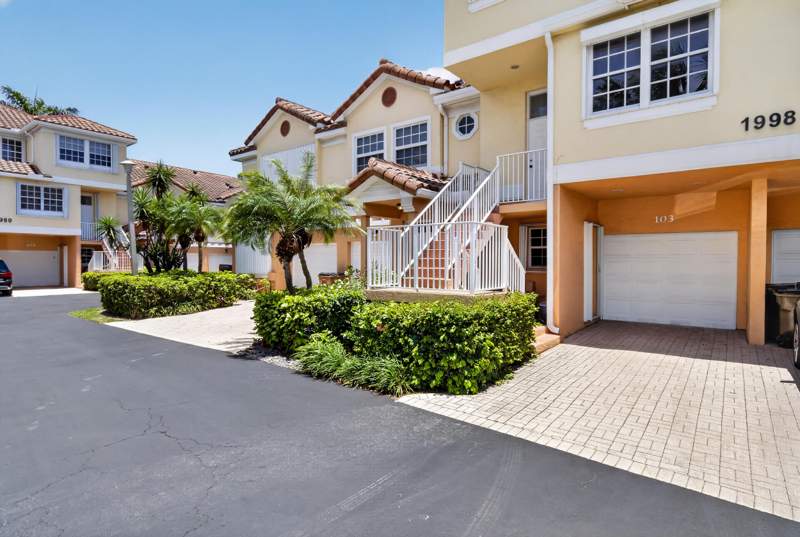 3 bedroom Townhouse at 1998 NE 7th Street #103, Ocean Vue, Deerfield Beach — photo 3