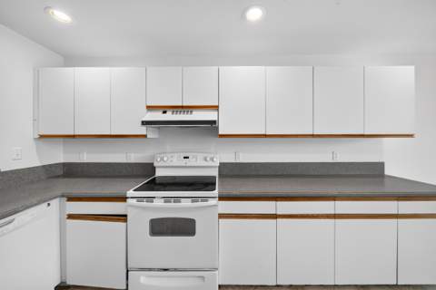 1998 NE 7th Street #103, Deerfield Beach FL - photo 19 of 55