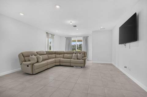 1332 Haywagon Trail, Loxahatchee FL - photo 12 of 73