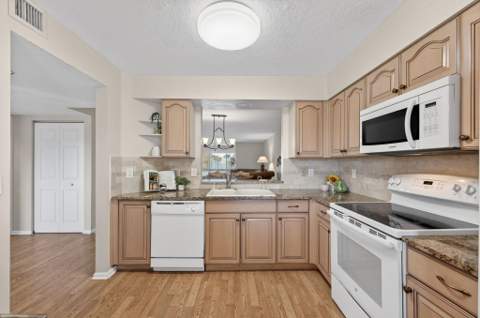 5906 Crystal Shores Drive #404, Boynton Beach FL - photo 12 of 75