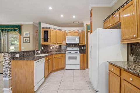 4863 NW 59th Court, Coconut Creek FL - photo 9 of 25