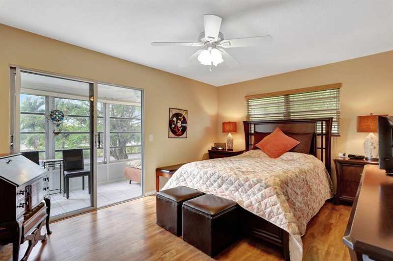 1 bedroom Condominium at 237 Farnham J, Farnham J Condo, Deerfield Beach — photo 1