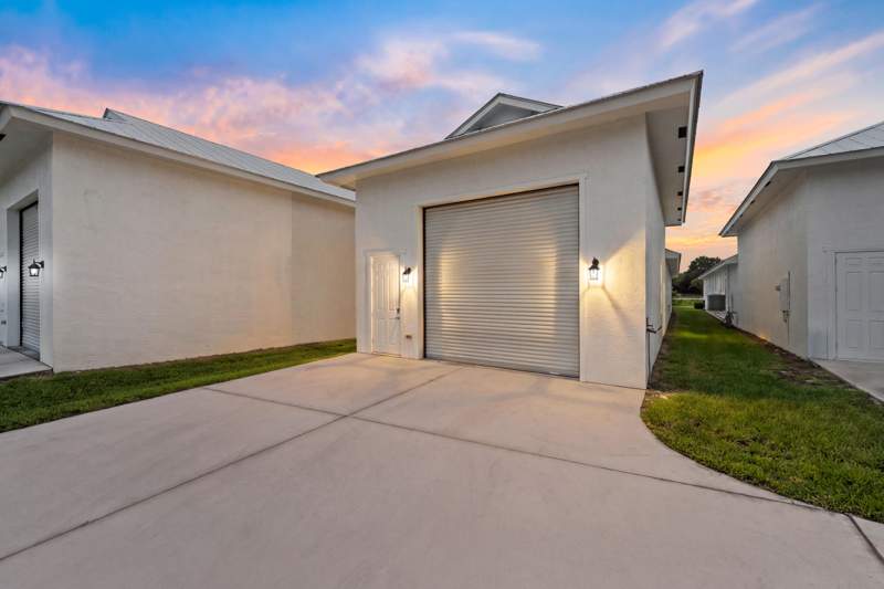 3 bedroom Single Family Residence at 4984 SE Railway Avenue, Port Salerno, Stuart — photo 5