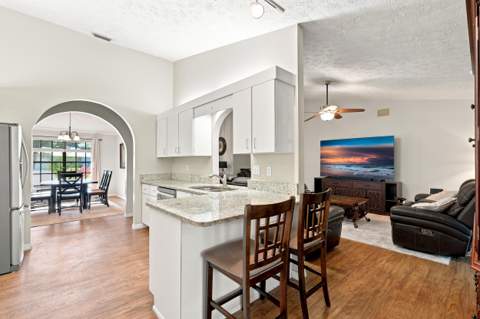 6107 Bamboo Drive, Fort Pierce FL - photo 20 of 45