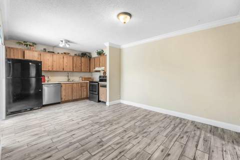 1534 Forest Lakes Circle #D, West Palm Beach FL - photo 9 of 26
